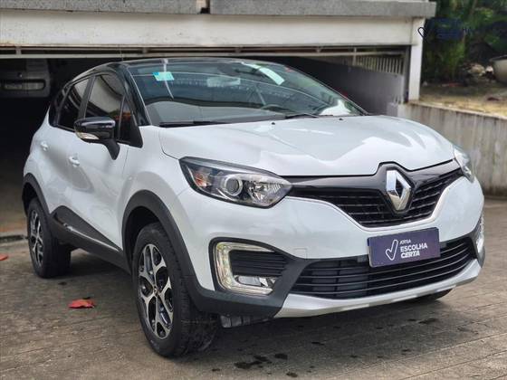 RENAULT CAPTUR 1.6 16V SCE FLEX INTENSE X-TRONIC RENAULT CAPTUR 1.6 16V SCE FLEX INTENSE X-TRONIC